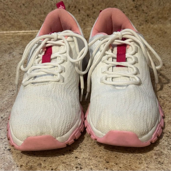 Avon Pink and White Breast Cancer Crusade Sneakers - Sz 9 - Picture 7 of 11
